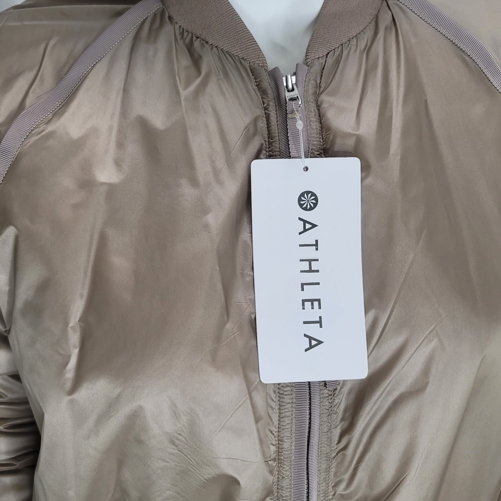 NWT Athleta Summit Coat - Picture 9 of 12